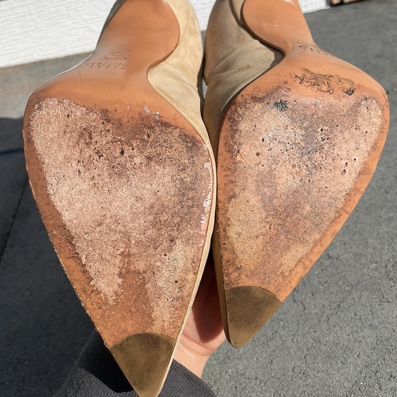 Stuart Weitzman suede heels - Picture 7 of 12